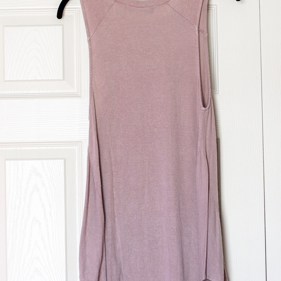 Anna Grace | Light Pink Tank Top - Picture 2 of 4